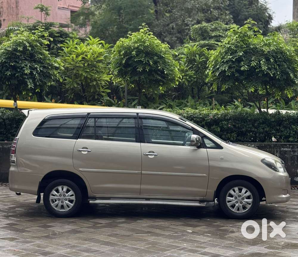 Toyota Innova 2012-2013 2.5 Vx (diesel) 8 Seater Bs Iv, 2011, Diesel