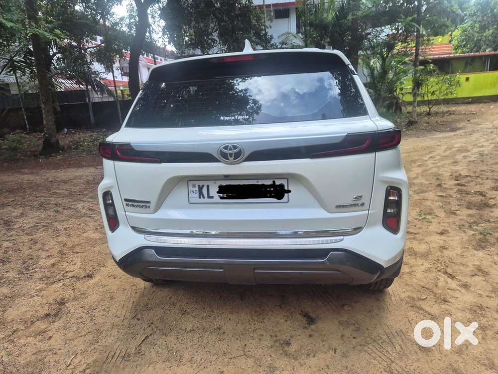 Toyota Urban Cruiser Hyryder Petrol 2026
