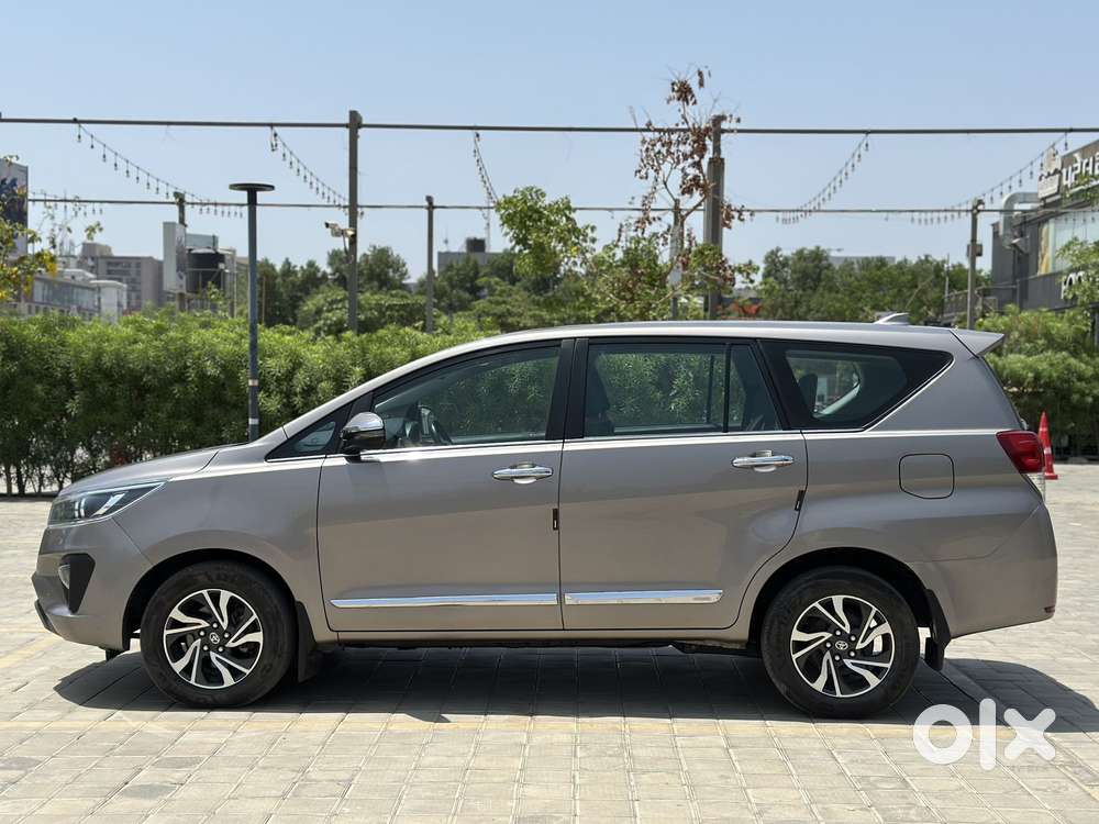 Toyota Innova Crysta [2020-ongoing] 2.4 Vx 7 Str, 2021, Diesel
