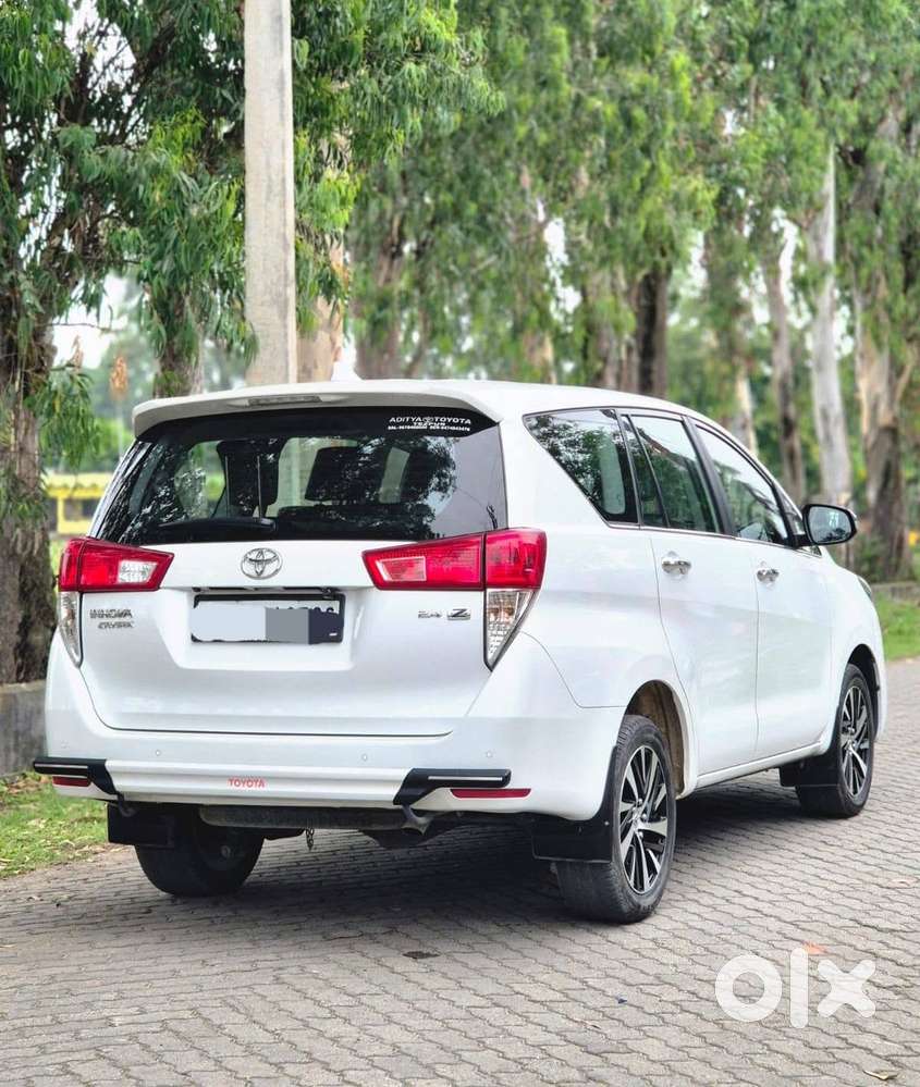 Toyota Innova Crysta 2.4 Z 7 Str, 2026, Diesel