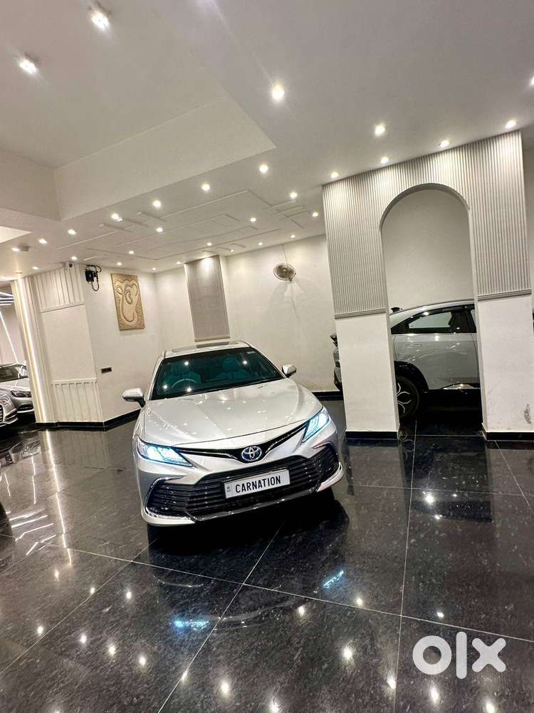 Toyota Camry Hybrid, 2024, Petrol