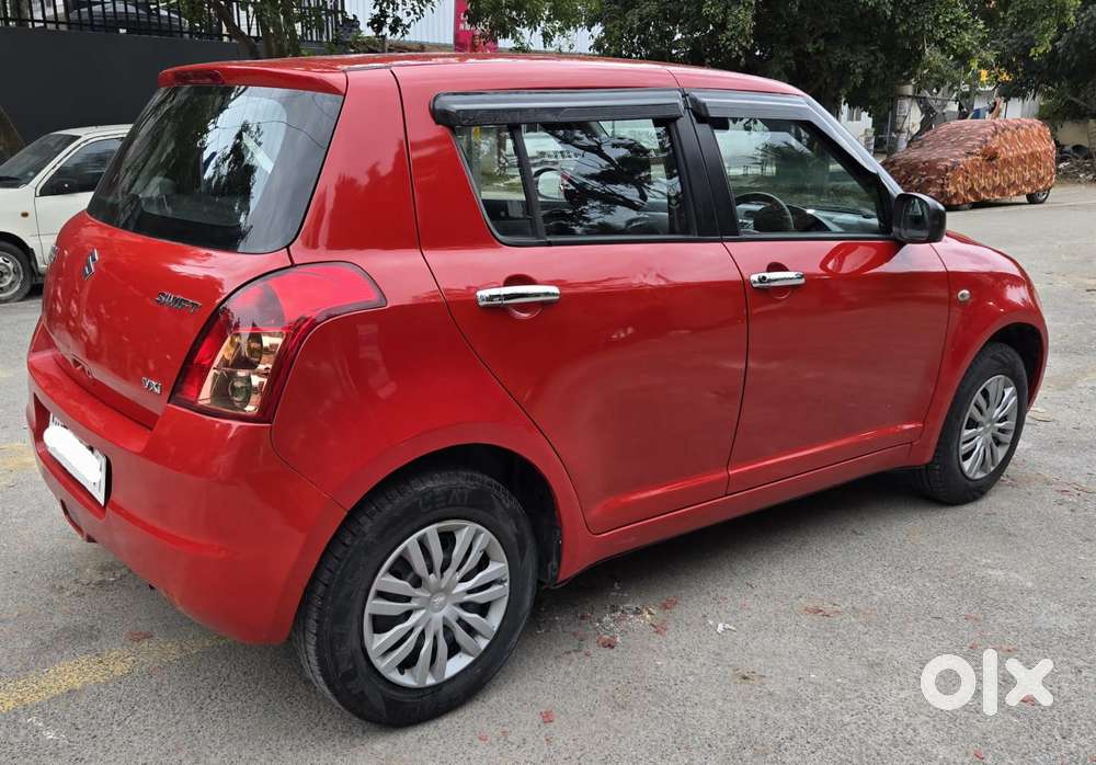 Maruti Suzuki Swift 2004-2010 Vxi Bsiv, 2011, Petrol