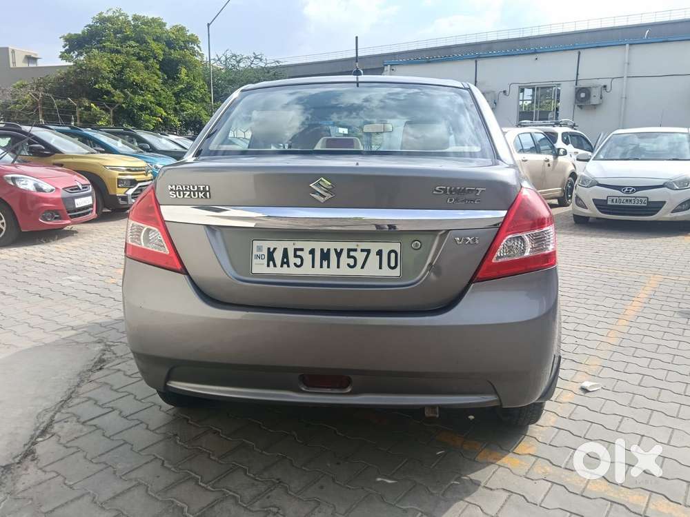 Maruti Suzuki Swift Dzire Vxi Optional, 2012, Petrol