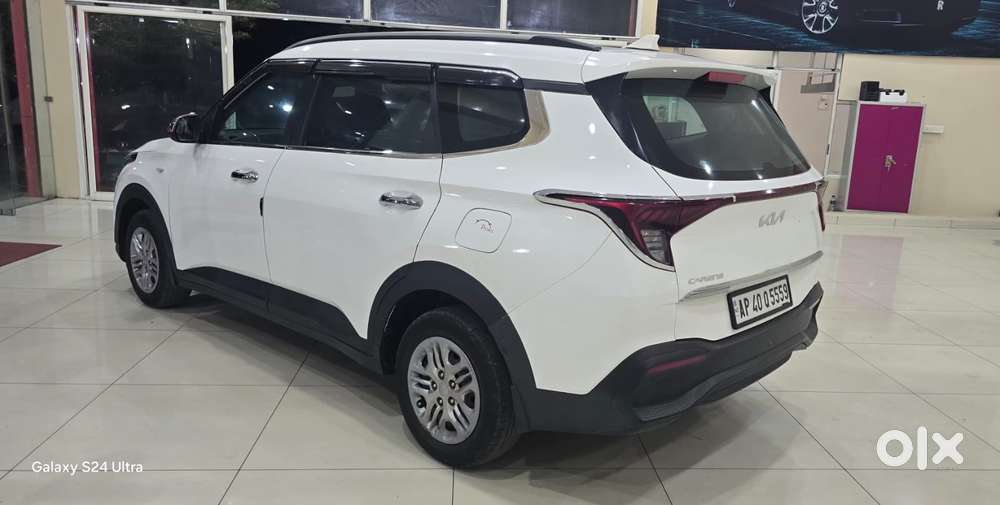 Kia Carens 1.4 Premium 7 Str, 2023, Petrol