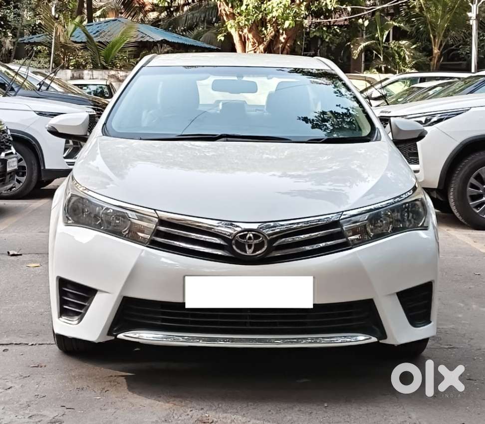 Toyota Corolla Altis 2013-2017 D-4d G, 2015, Diesel