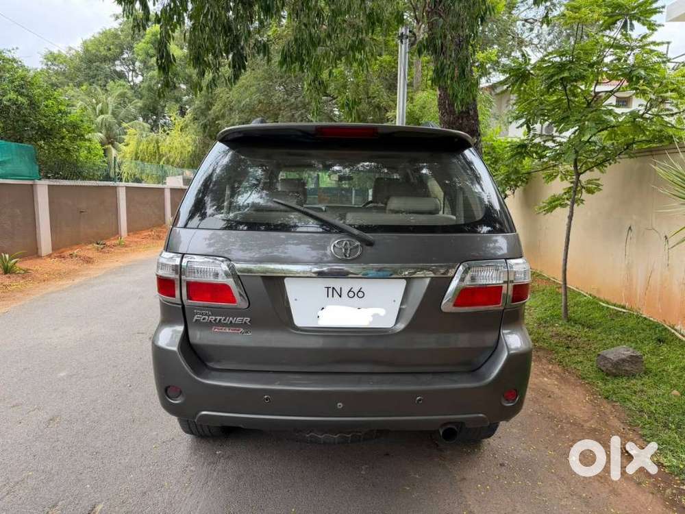 Toyota Fortuner 3.0 4x4 Manual, 2011, Diesel