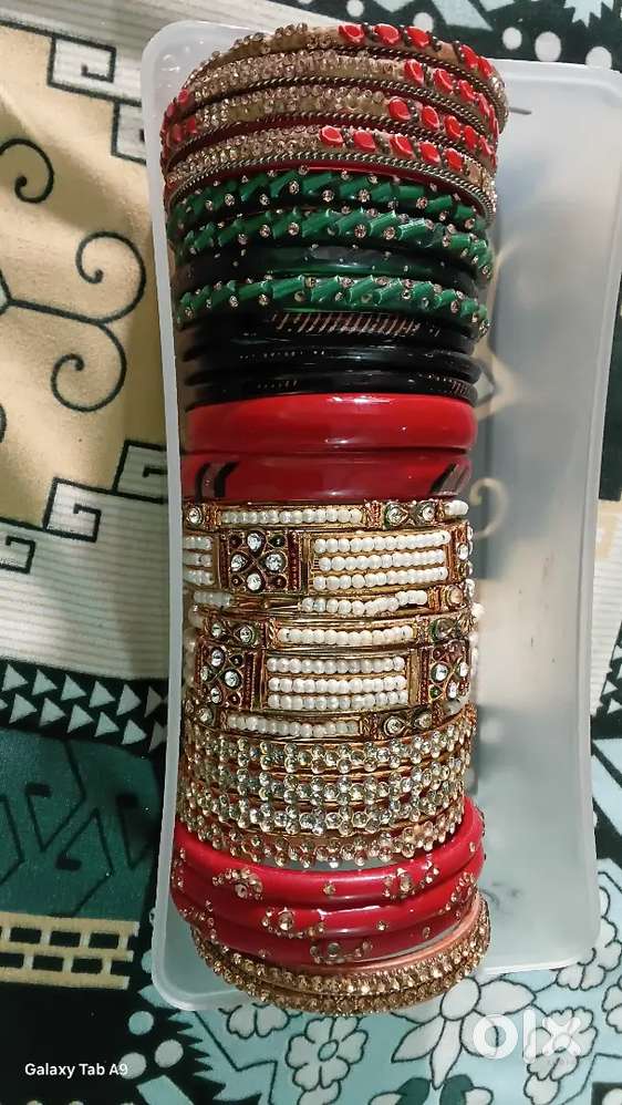 Mixed Artificial Jewellery Bundle - Necklaces,Bangles,Earrings & Rings