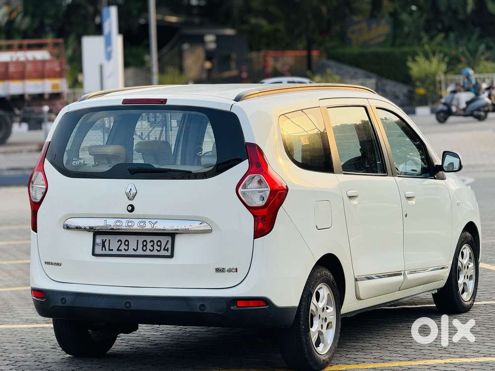 Renault Lodgy 110ps Rxz 7 Seater, 2015, Diesel