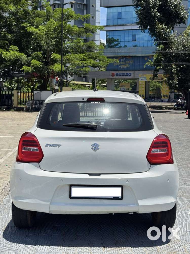 Maruti Suzuki Swift Zxi, 2021, Petrol