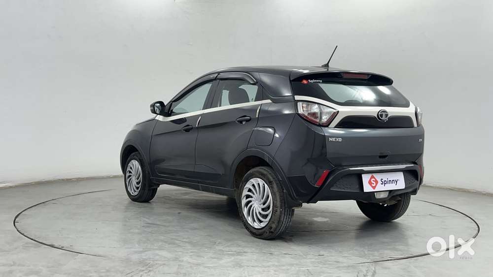 Tata Nexon 1.2 Revotron Xm, 2018, Petrol