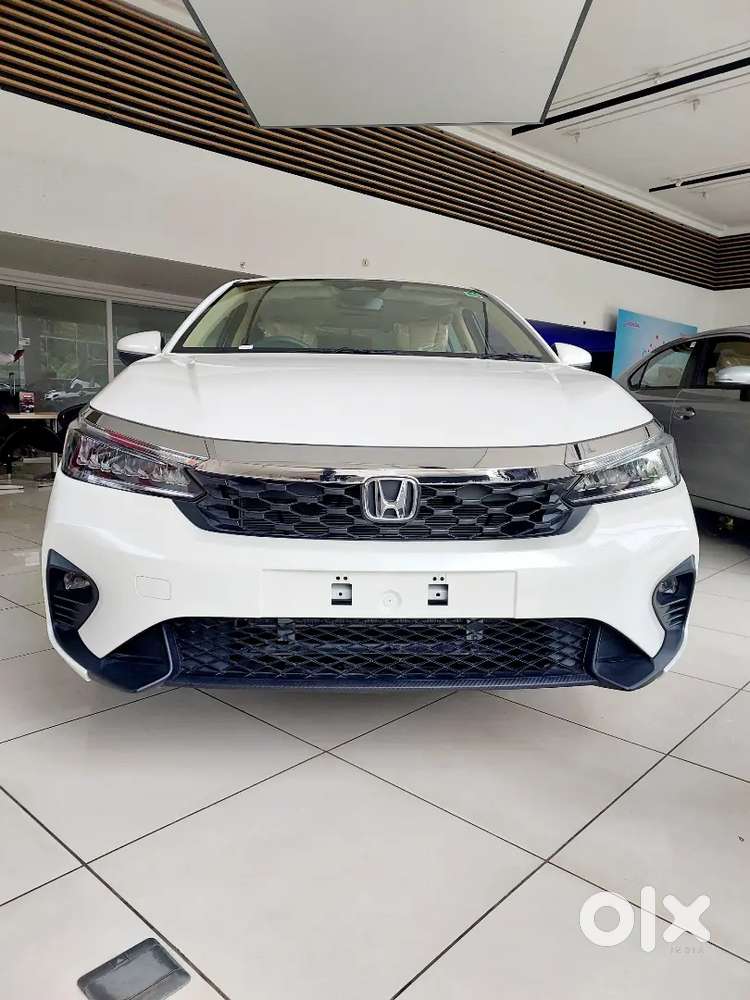 Honda City Zx 2025 Petrol 0 Km Driven