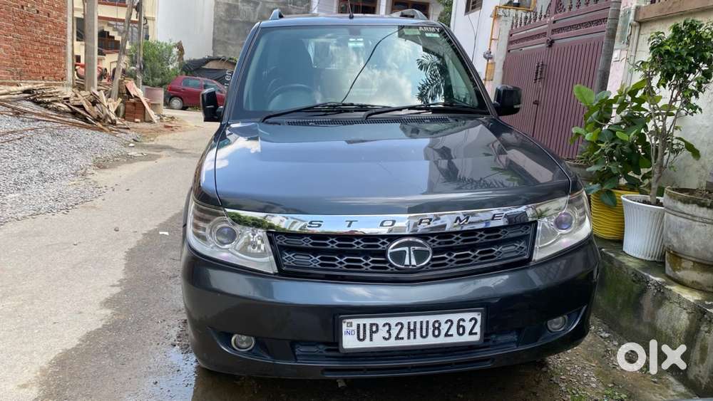 2017 Tata Safari Storme