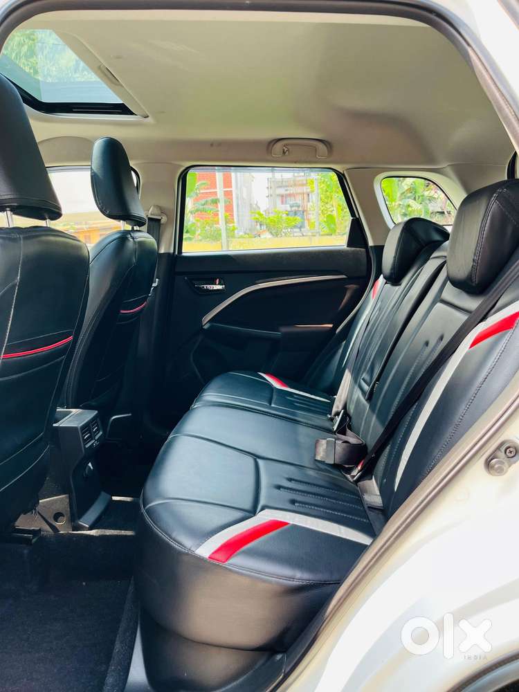 Maruti Suzuki Brezza 1.5 Zxi Smart Hybrid, 2023, Petrol