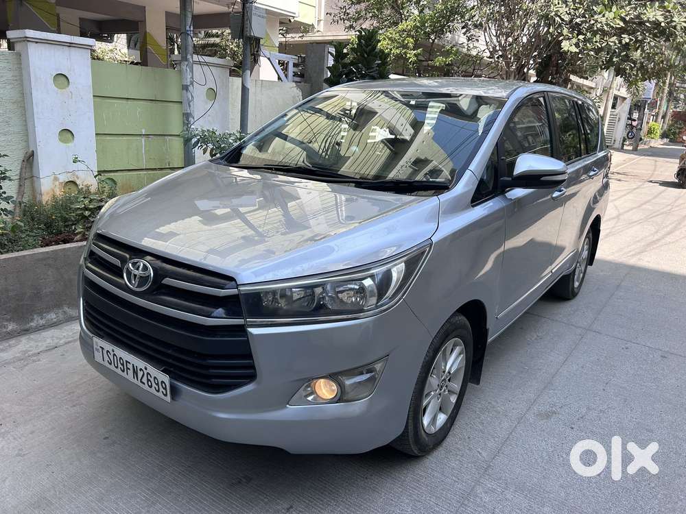 Toyota Innova Crysta 2.4 G Mt 7 Str, 2017, Diesel