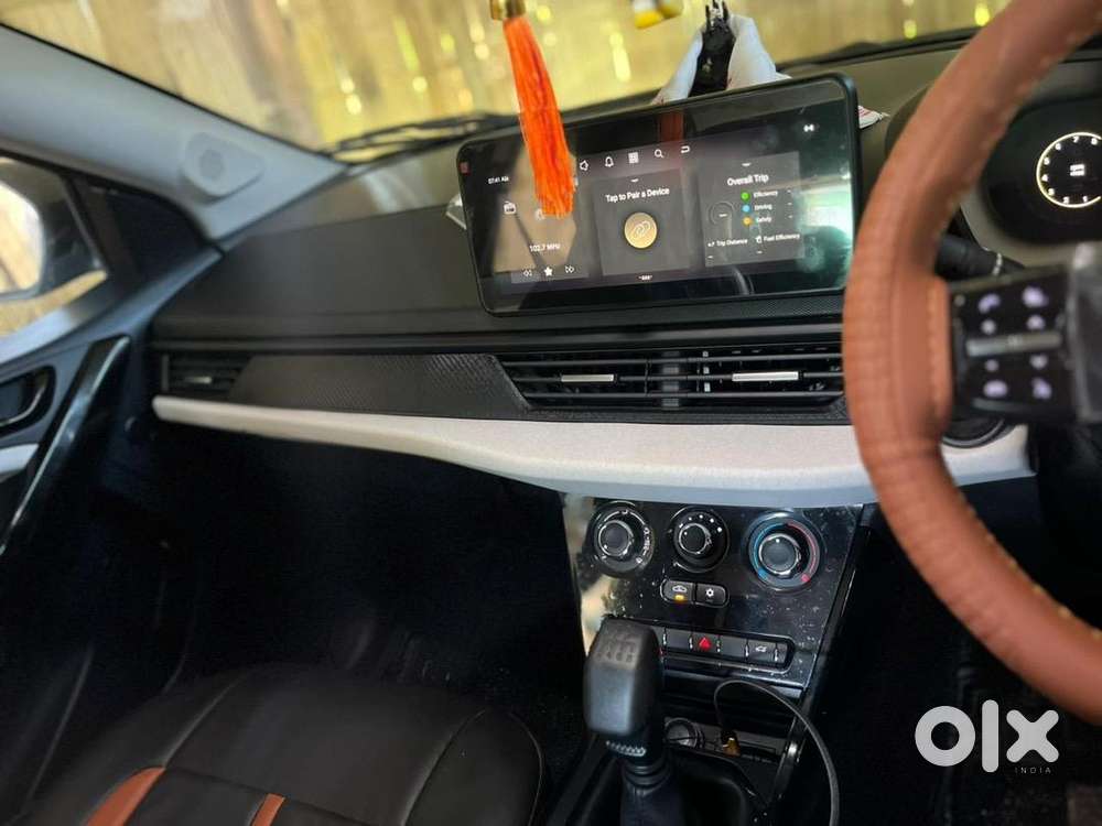 Tata Nexon 2025 October Only 4700 Km Driven