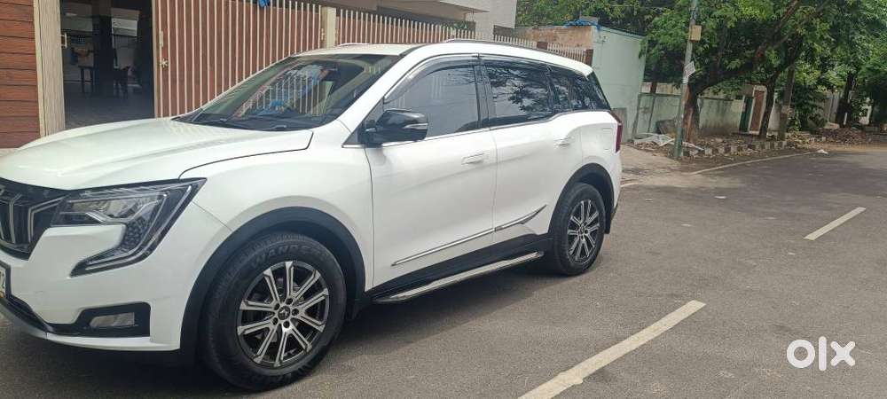 Mahindra Xuv700 2.2 Ax 7 Diesel Mt Luxury Pack Str, 2022, Diesel