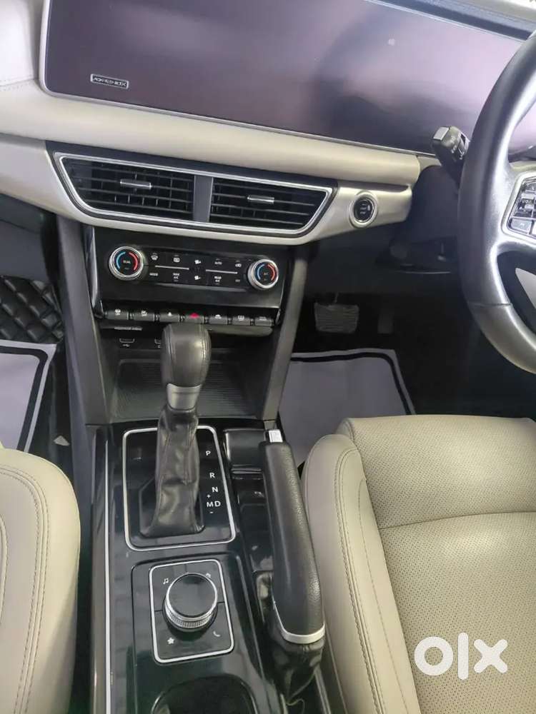 Mahindra Xuv700 Diesel 2022 Ax7