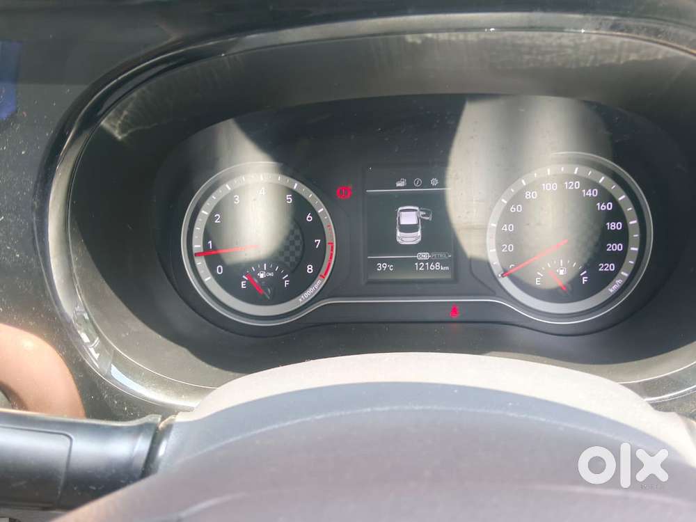 Hyundai Aura Sx 1.2 Cng, 2025, Cng & Hybrids