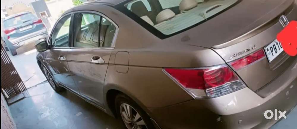 Honda Accord 2009 Petrol