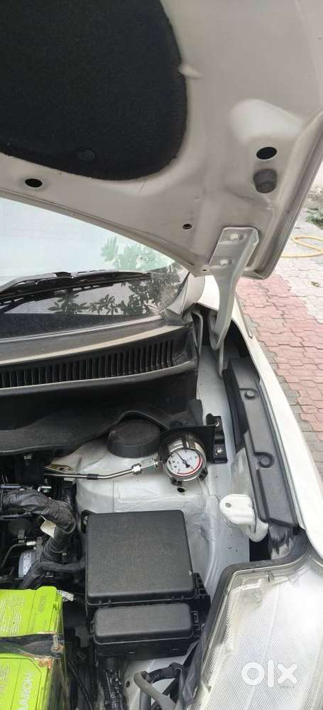 Maruti Suzuki Ertiga 2022-2023 Vxi Cng, 2022, Cng & Hybrids