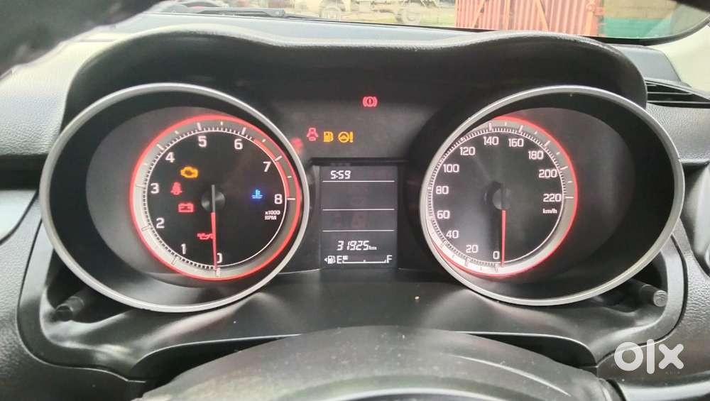 Maruti Suzuki Swift Vxi 1.2 Abs Bs-iv, 2019, Petrol