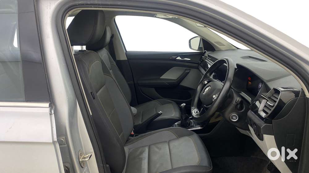 Skoda Kushaq 1.5 Tsi Style, 2022, Petrol