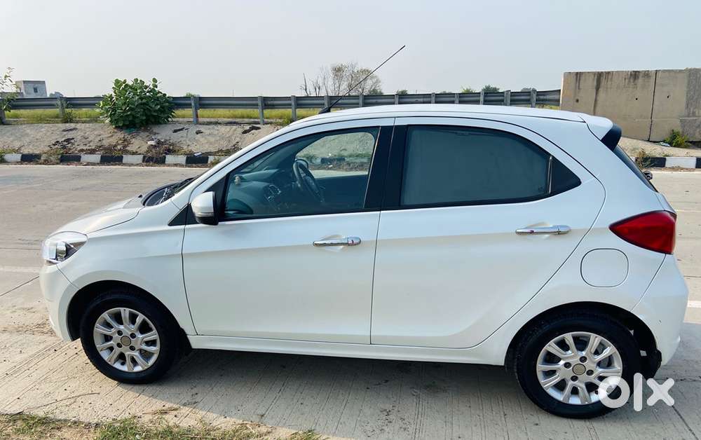 Tata Tiago Petrol 2018
