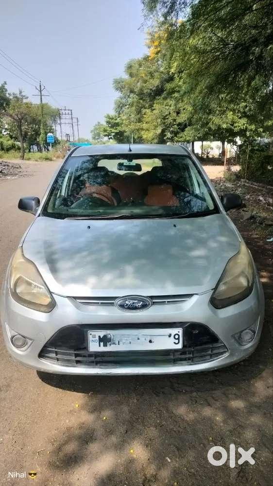 Ford Figo 1.2 Trend Petrol 2012