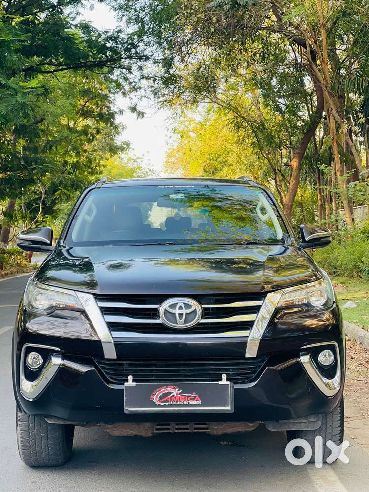 Toyota Fortuner 4x2 At 2.8 Diesel, 2019, Diesel