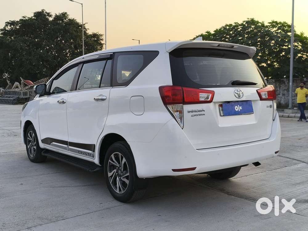 Toyota Innova Crysta 2.4 G Mt, 2022, Diesel