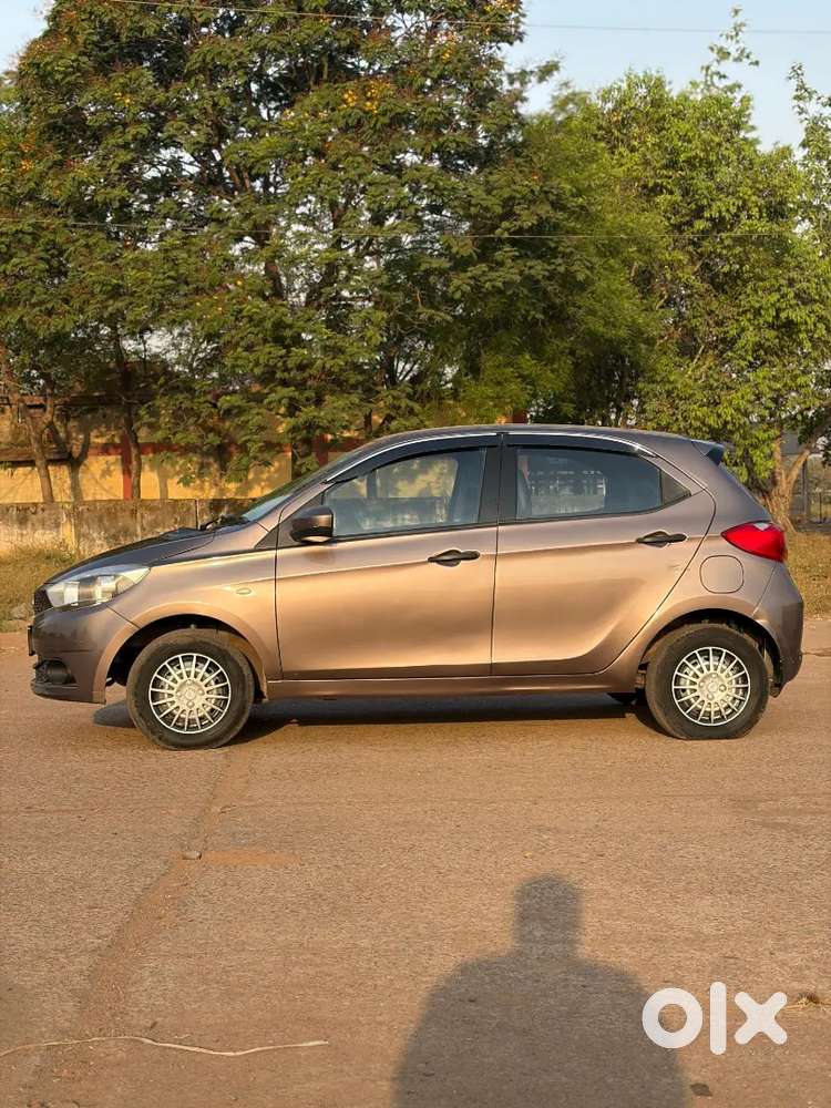 Tata Tiago 2016 Petrol Well Maintained