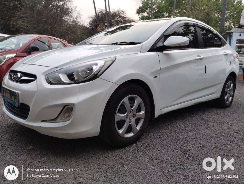 Hyundai Fluidic Verna 1.6 Vtvt S, 2011, Petrol