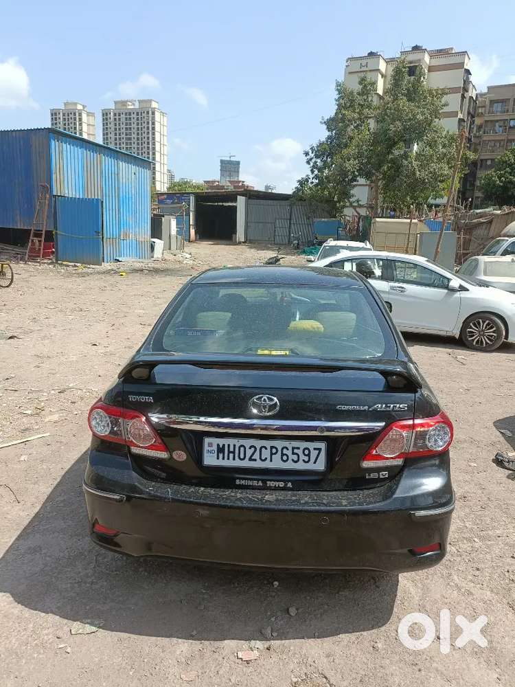 Toyota Corolla Altis 2012 Petrol Well Maintained