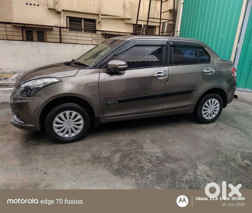 Maruti Suzuki Swift Dzire 1.2 Vxi Bsiv, 2017, Petrol