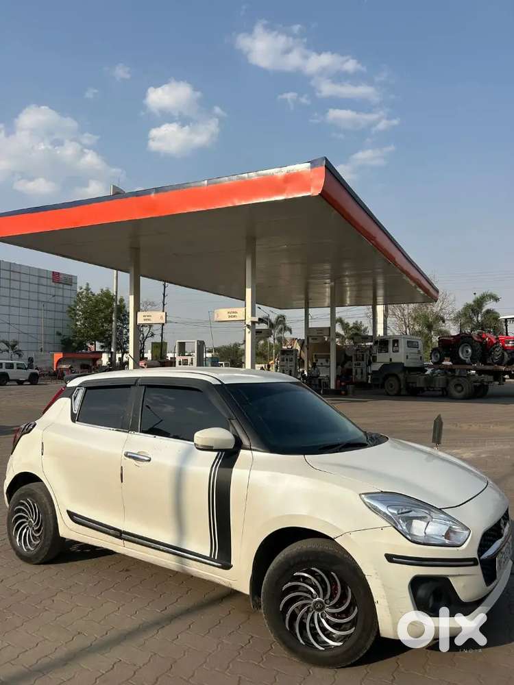 Gadi Mein Koi Kam Khachar Nai