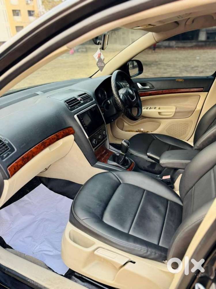 Skoda Laura 2.0 Ambition Tdi Cr, 2012, Diesel