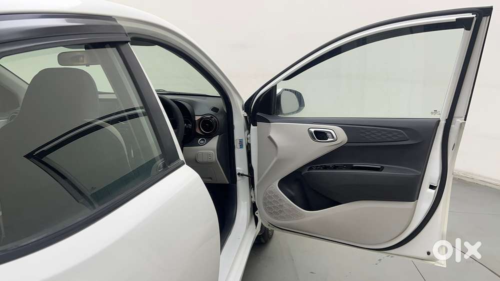 Hyundai Aura Sx 1.2 (o) Petrol, 2022, Petrol