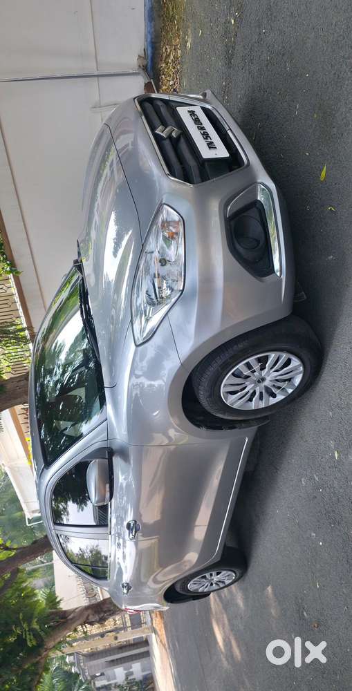 Maruti Suzuki Swift Dzire Vxi(o) Amt, 2022, Petrol