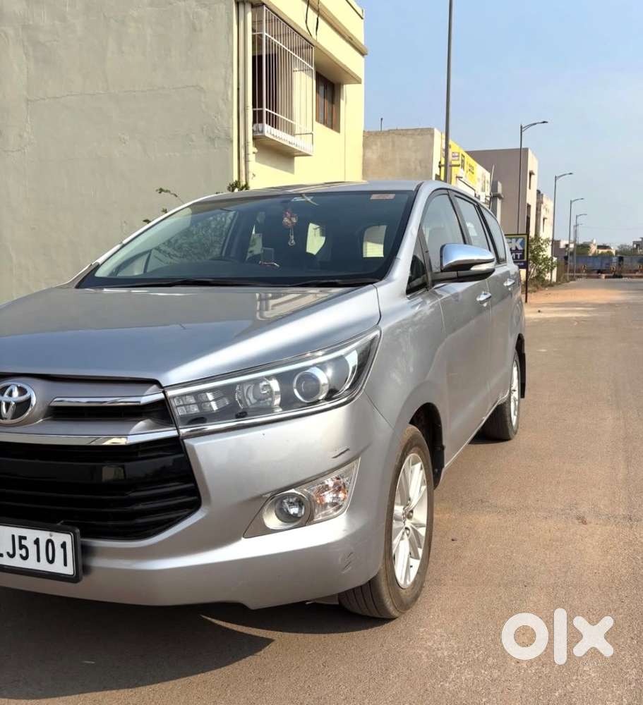 Toyota Innova Crysta 2016 Diesel 2-seater