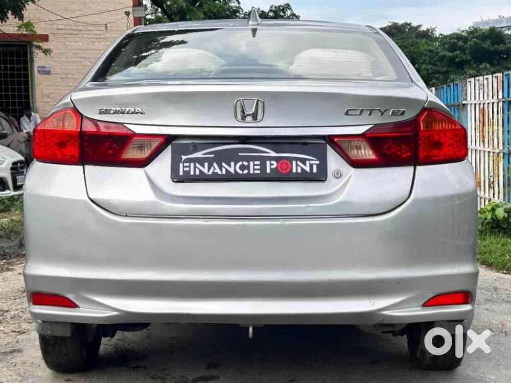 Honda City V Mt, 2015, Petrol