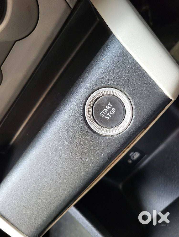 Renault Triber Rxz Easy-r Amt Dual Tone, 2021, Petrol