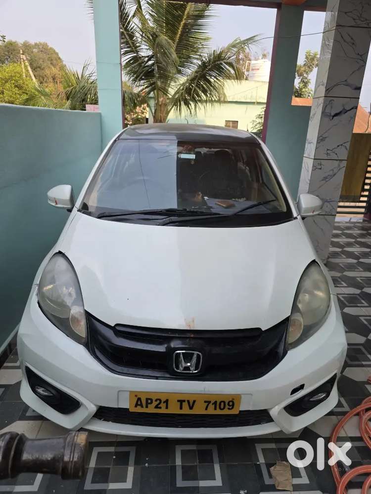 Honda Amaze 2016 Diesel Well Maintained