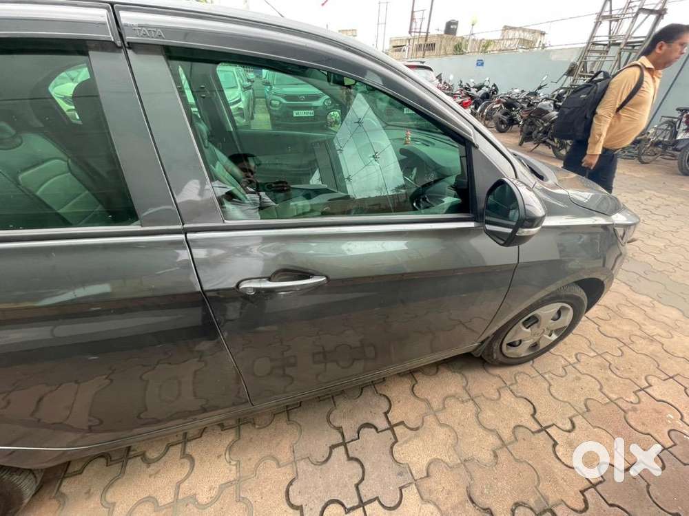 18000 Km Driven 2023 Model Tiago