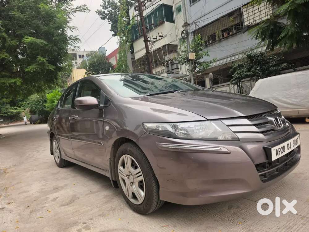 Honda City 1.5s I-vtec Mt Bsiv 2011 Petrol 92,905 Kms Driven,manual