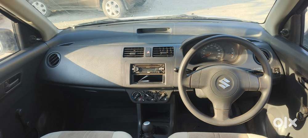 Maruti Suzuki Swift Dzire Tour Ldi, 2017, Diesel