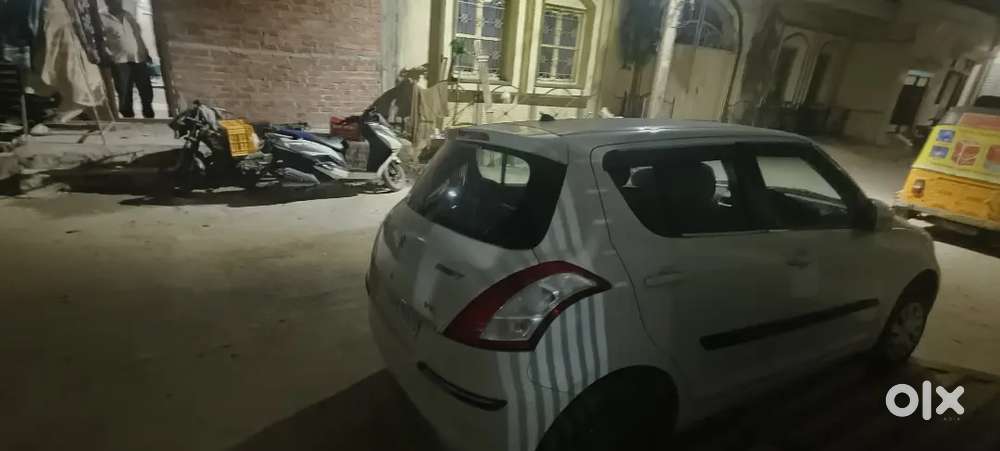 Maruti Suzuki Dzire 2016 Petrol Well Maintained