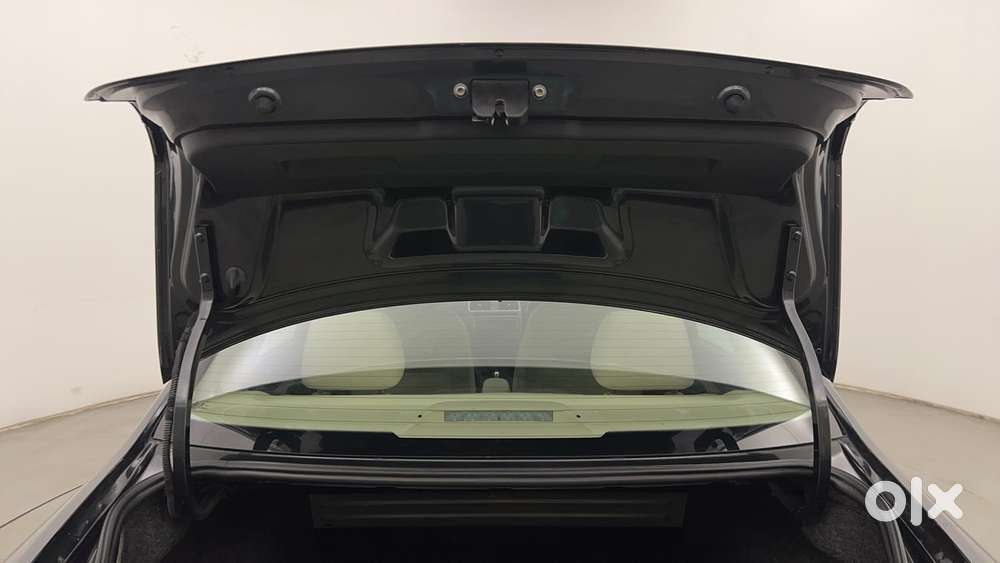 Volkswagen Vento 1.6 Highline, 2021, Petrol