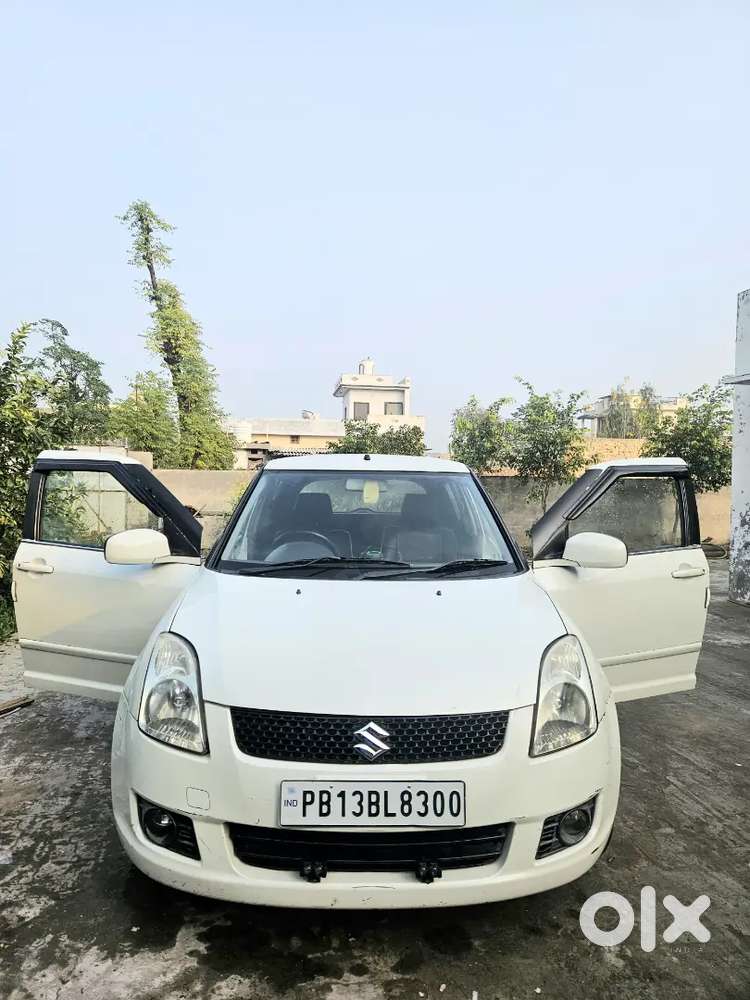 Maruti Suzuki Swift 2011 Diesel 119000 Km Driven