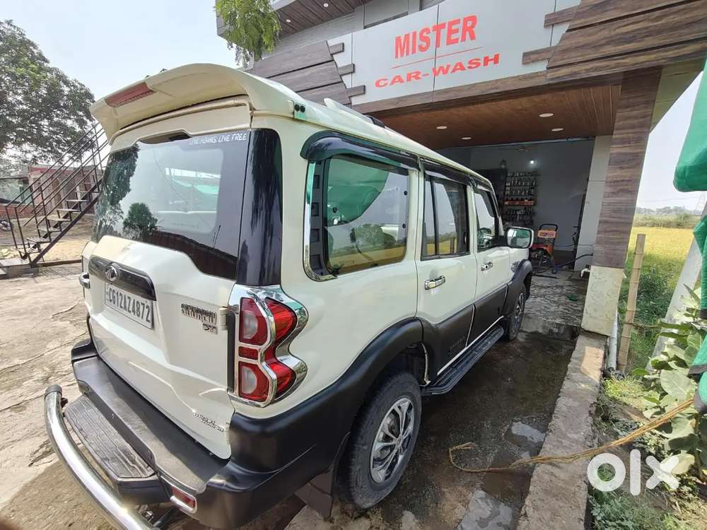 Mahindra Scorpio Classic 2019 Diesel 115400 Km Driven