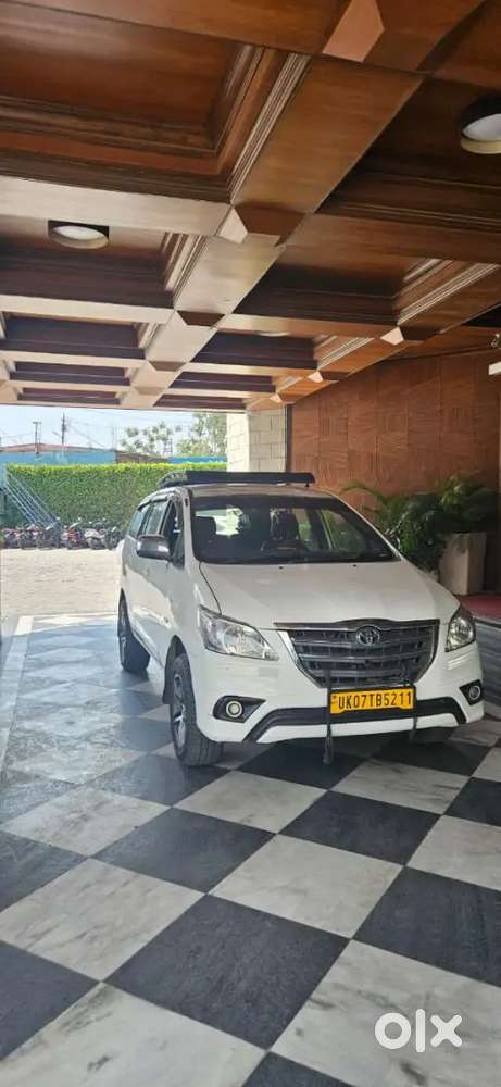Toyota Innova 2010 Diesel Well Maintained